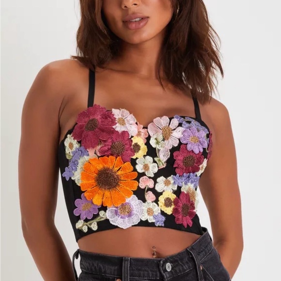 Lulus Tops - Lulu’s Floral Embroidered Black Crop Corset Top